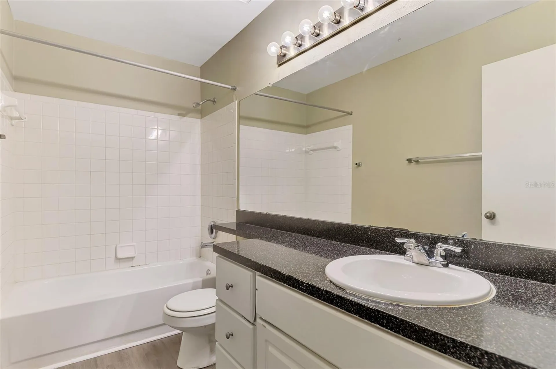 4045 Crockers Lake Boulevard Sarasota FL 34238