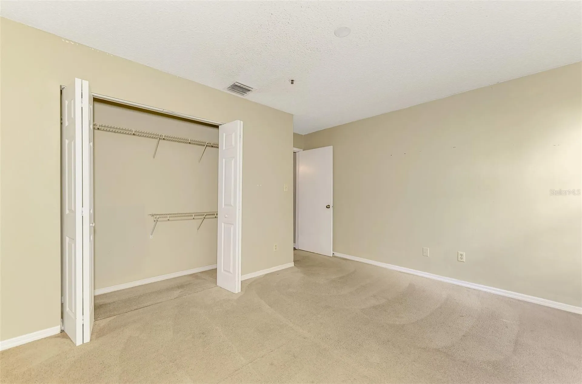 4045 Crockers Lake Boulevard Sarasota FL 34238