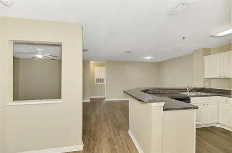 4045 Crockers Lake Boulevard Sarasota FL 34238