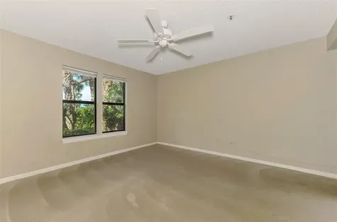 4045 Crockers Lake Boulevard Sarasota FL 34238