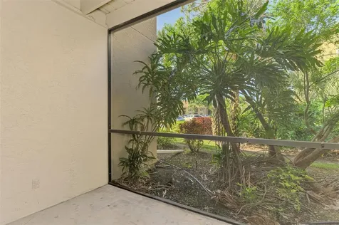 4045 Crockers Lake Boulevard Sarasota FL 34238