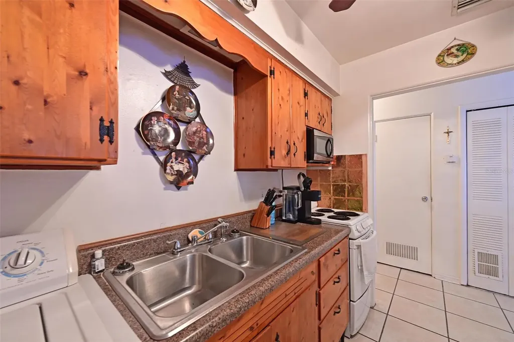 4808 19th Street W Bradenton FL 34207