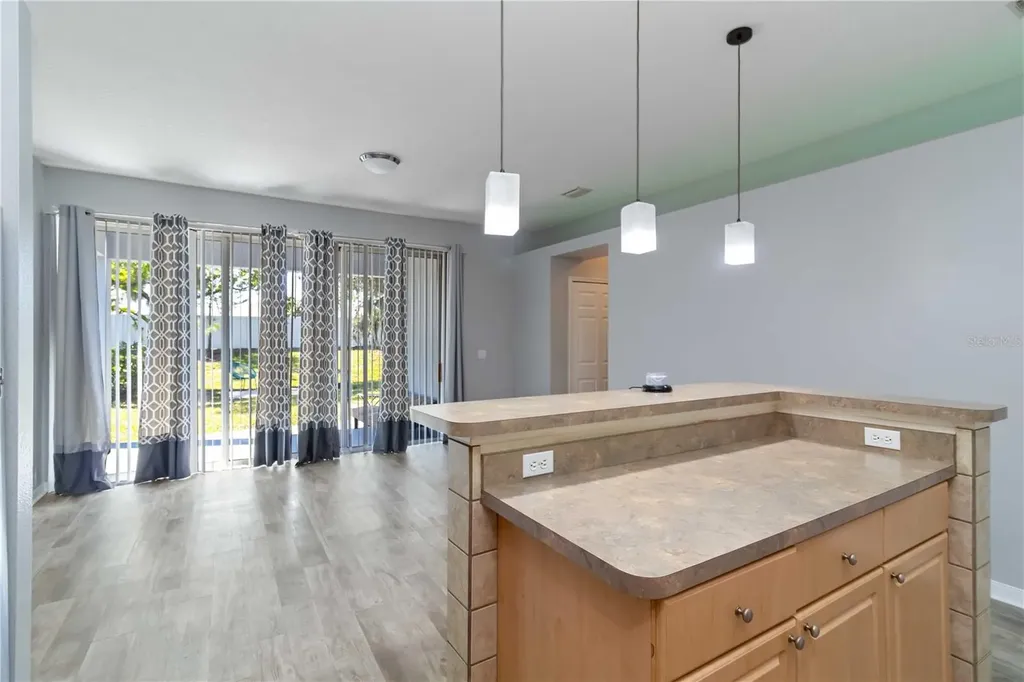 5214 60th Drive E Bradenton FL 34203