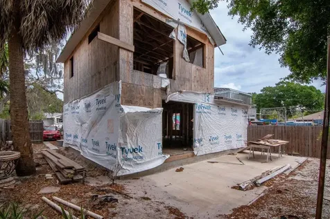 734 2nd Street N Safety Harbor FL 34695