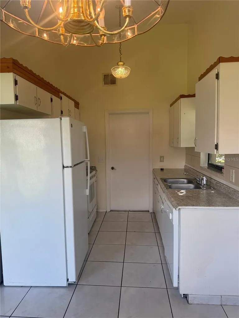 62 Dorset Drive Kissimmee FL 34758
