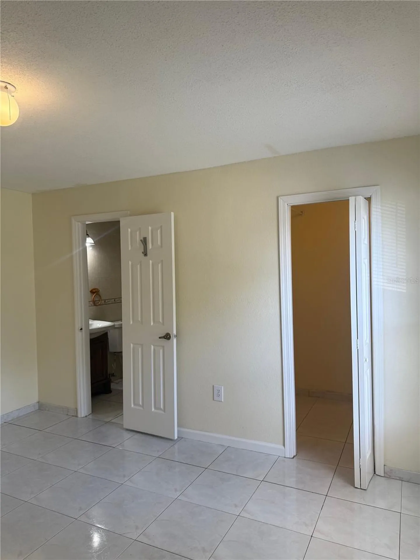 62 Dorset Drive Kissimmee FL 34758