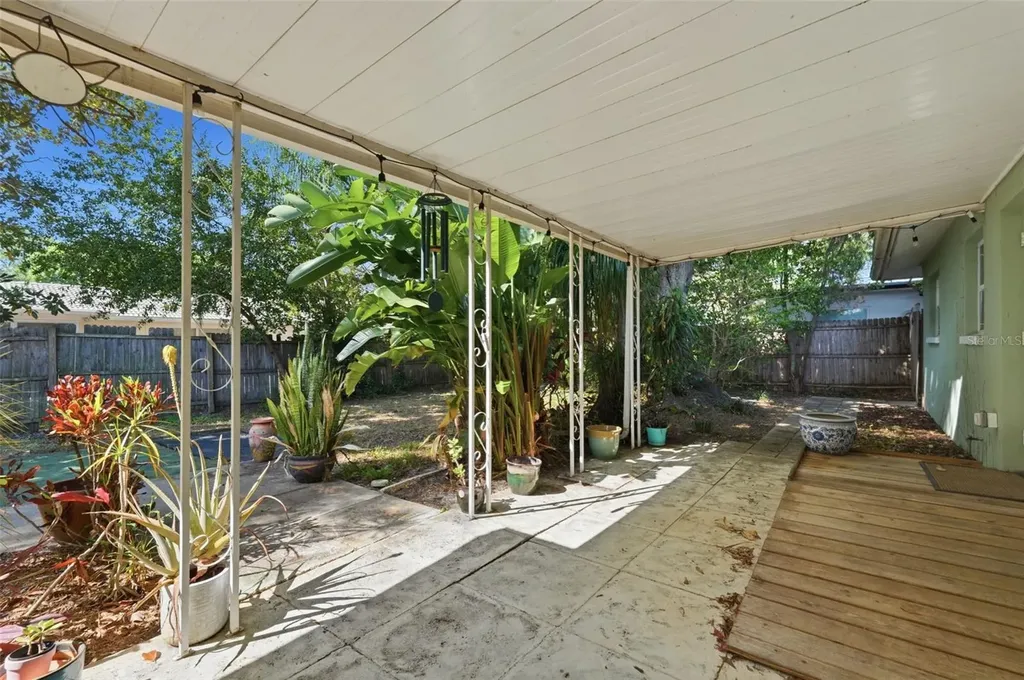 2171 Scotland Drive Clearwater FL 33763
