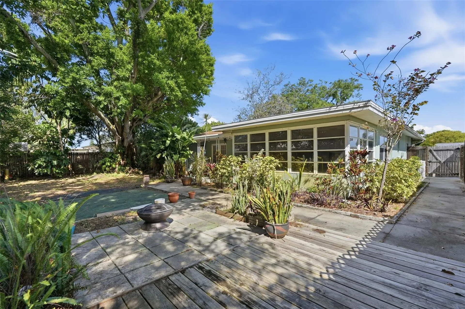 2171 Scotland Drive Clearwater FL 33763