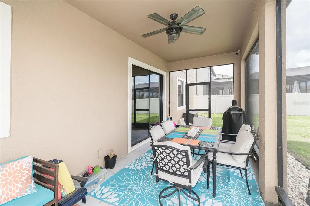 8099 Lago Mist Way Wesley Chapel FL 33545