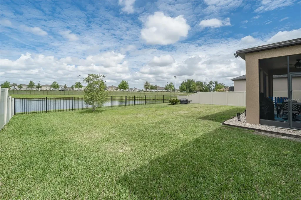 8099 Lago Mist Way Wesley Chapel FL 33545