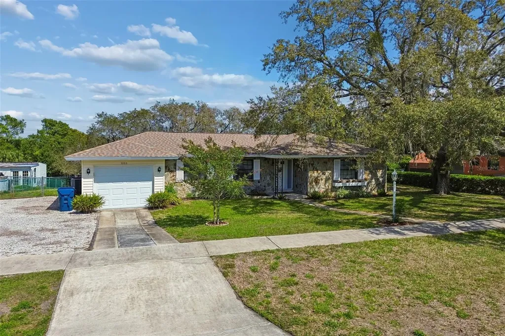 7253 Tarrytown Drive Spring Hill FL 34606