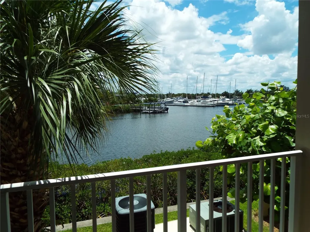 513 Bahia Beach Boulevard Ruskin FL 33570