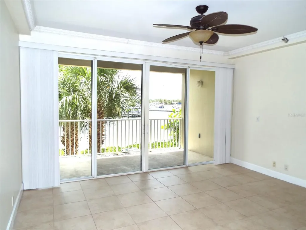 513 Bahia Beach Boulevard Ruskin FL 33570