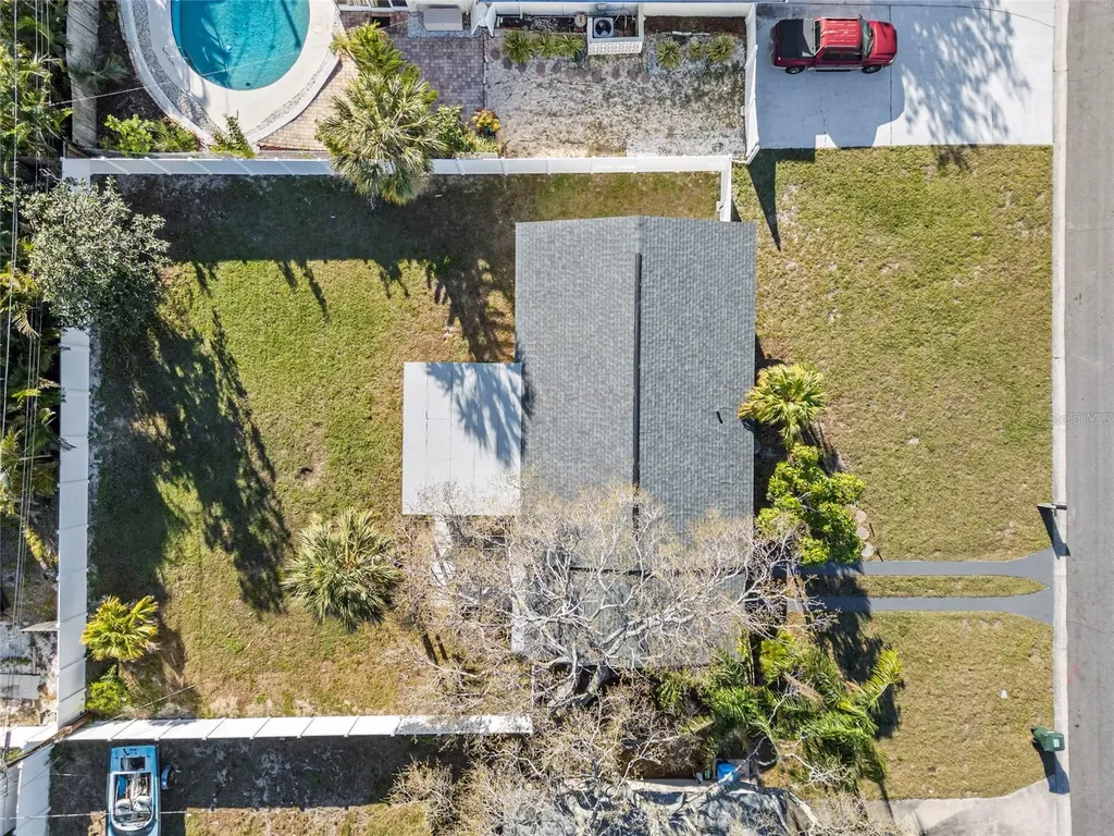 2003 6th Place SW Largo FL 33770