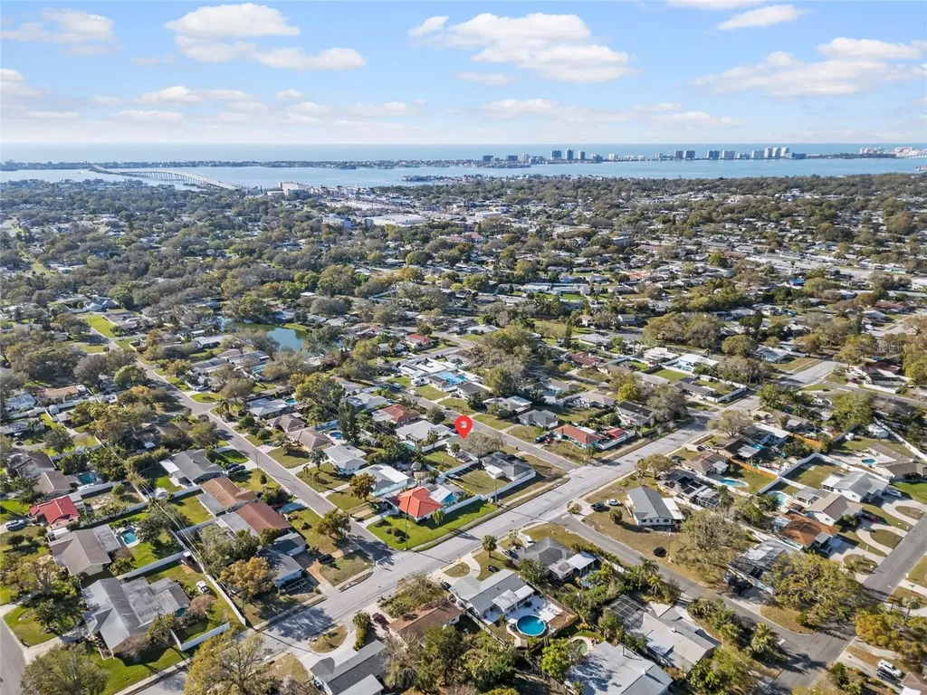 2003 6th Place SW Largo FL 33770