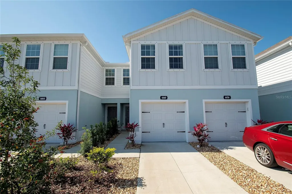 4660 Old Blush Street Bradenton FL 34211