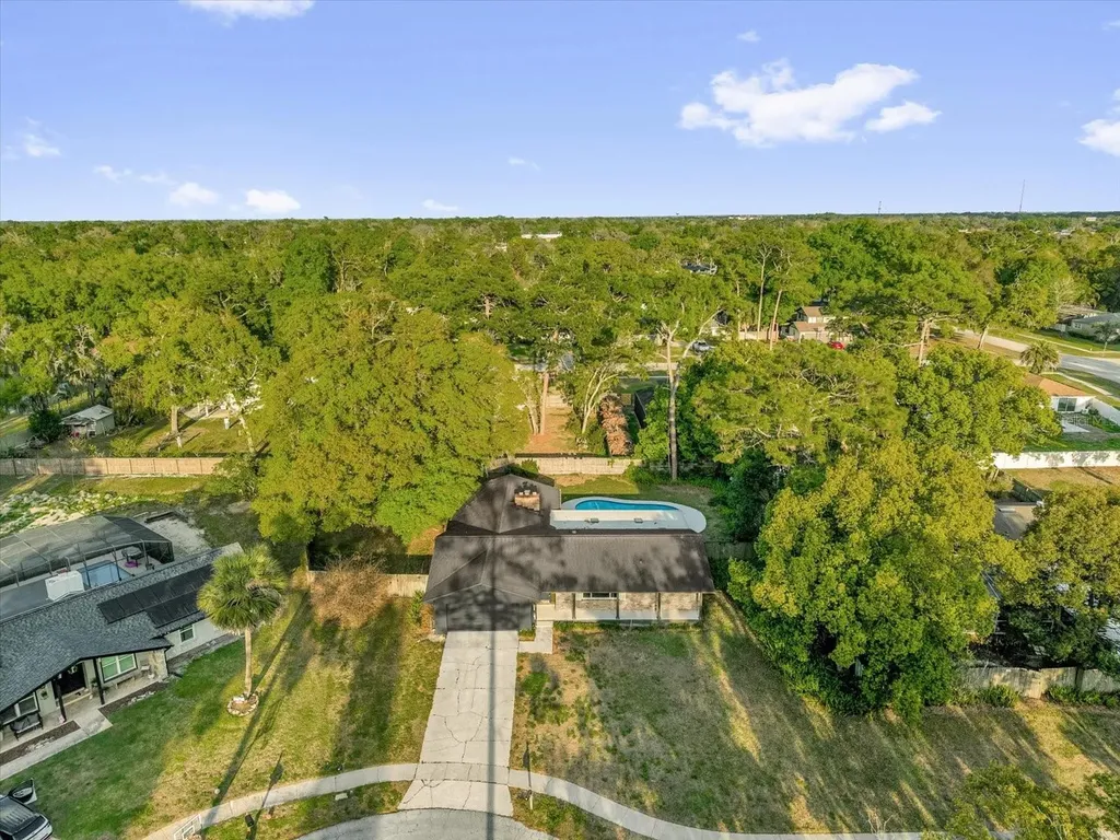 2 Hudson Cove Longwood FL 32750