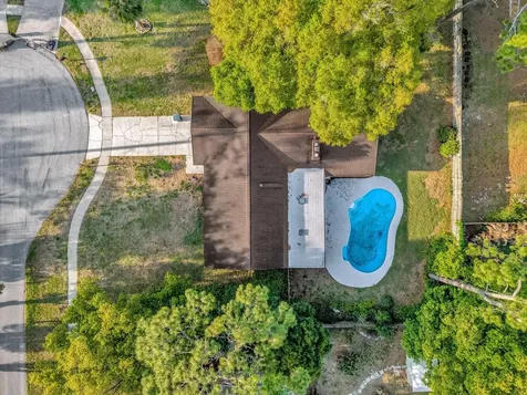 2 Hudson Cove Longwood FL 32750
