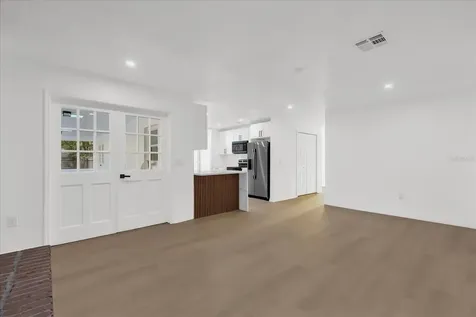 2 Hudson Cove Longwood FL 32750