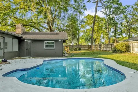 2 Hudson Cove Longwood FL 32750