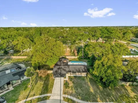 2 Hudson Cove Longwood FL 32750