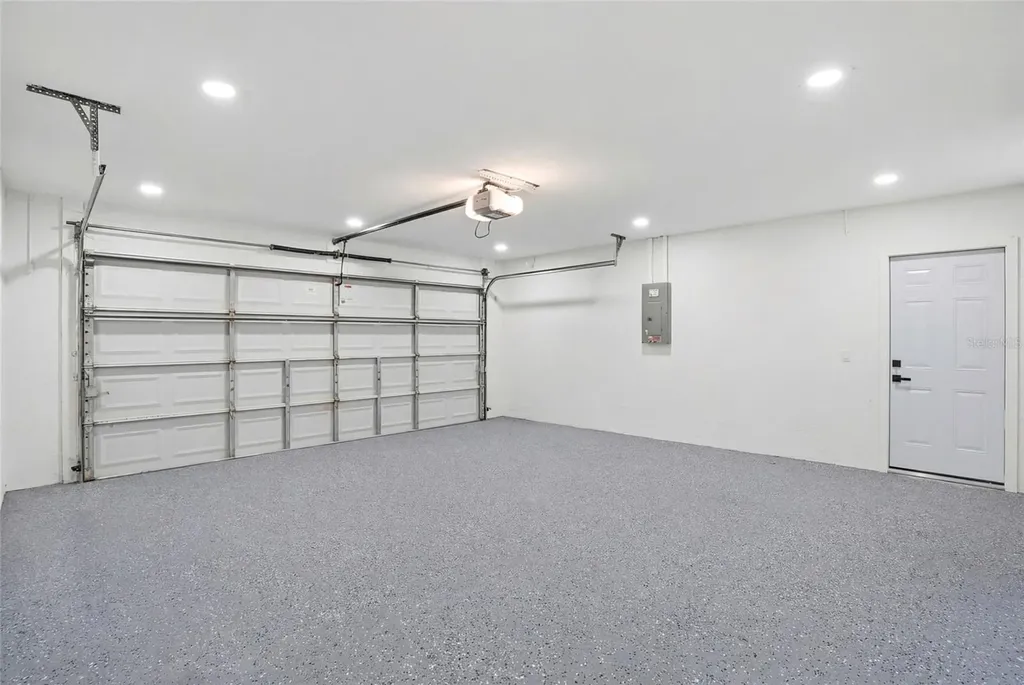 4816 79th Avenue Plaza E Sarasota FL 34243