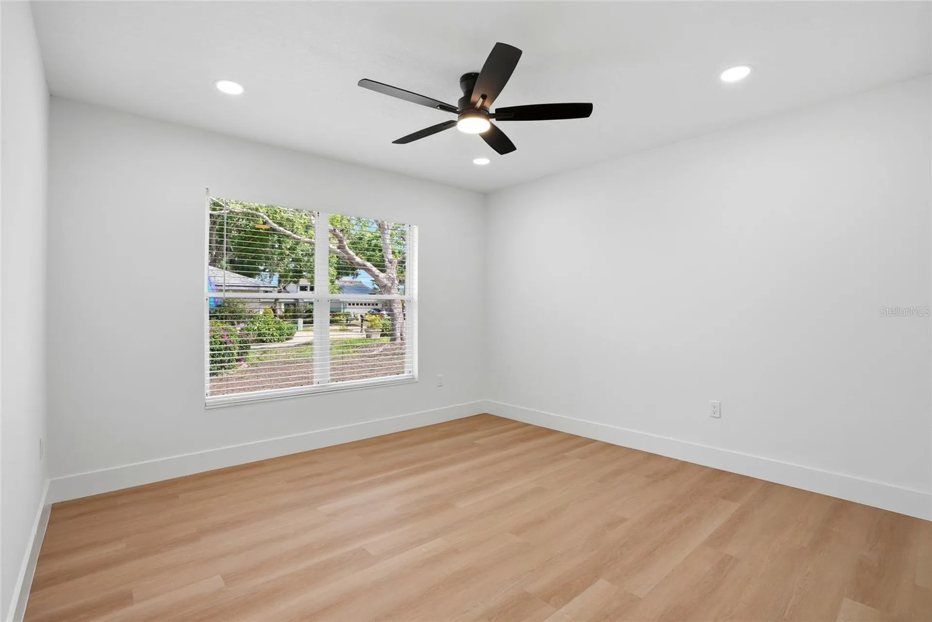4816 79th Avenue Plaza E Sarasota FL 34243