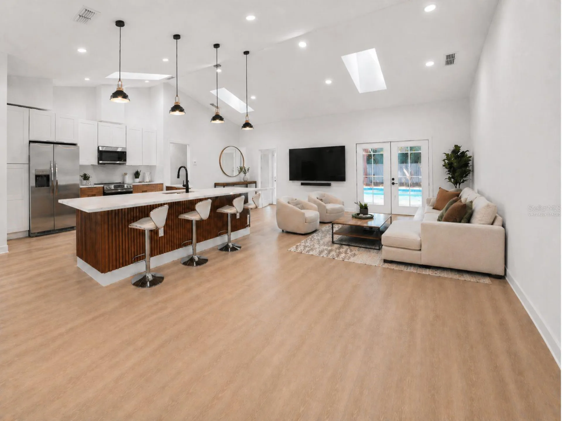 4816 79th Avenue Plaza E Sarasota FL 34243