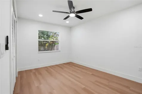 4816 79th Avenue Plaza E Sarasota FL 34243