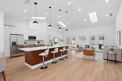 4816 79th Avenue Plaza E Sarasota FL 34243