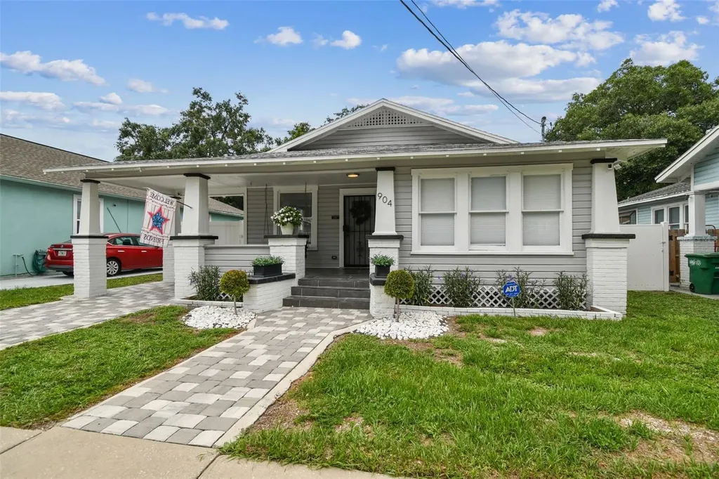 904 E Hamilton Avenue Tampa FL 33604
