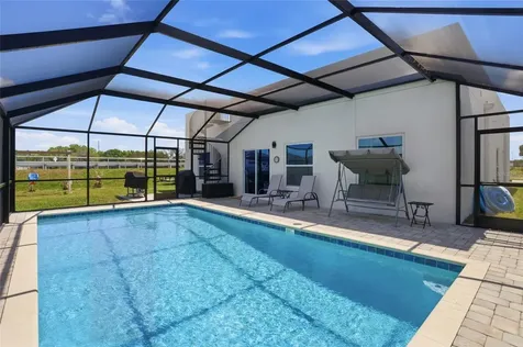 316 North Boulevard E Davenport FL 33837