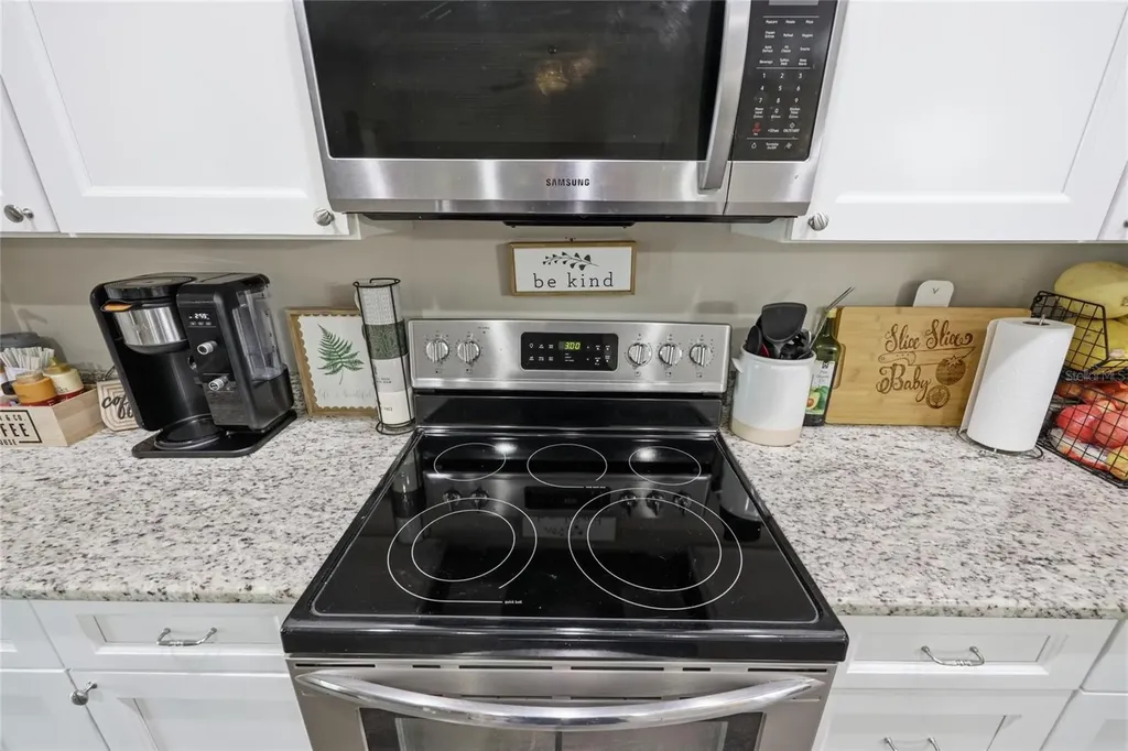16612 NW 191st Way High Springs FL 32643