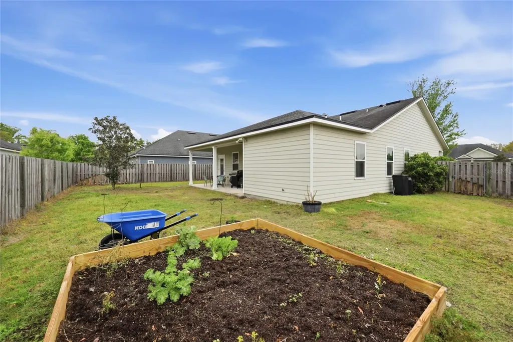 16612 NW 191st Way High Springs FL 32643