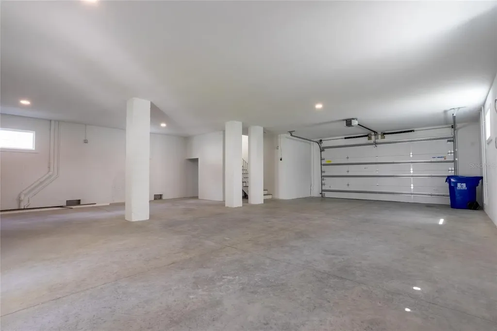 1851 Mississippi Avenue NE St Petersburg FL 33703