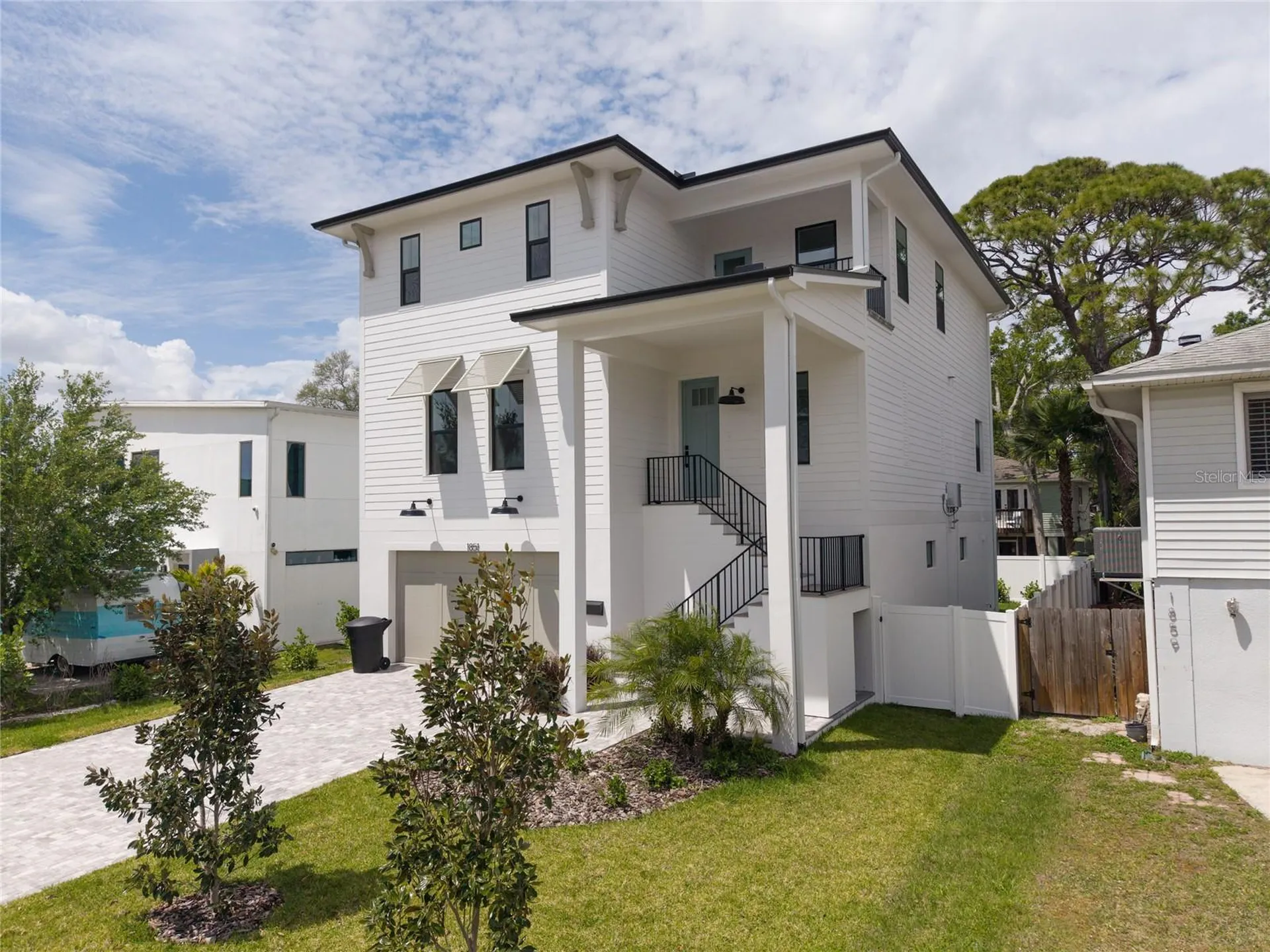 1851 Mississippi Avenue NE St Petersburg FL 33703