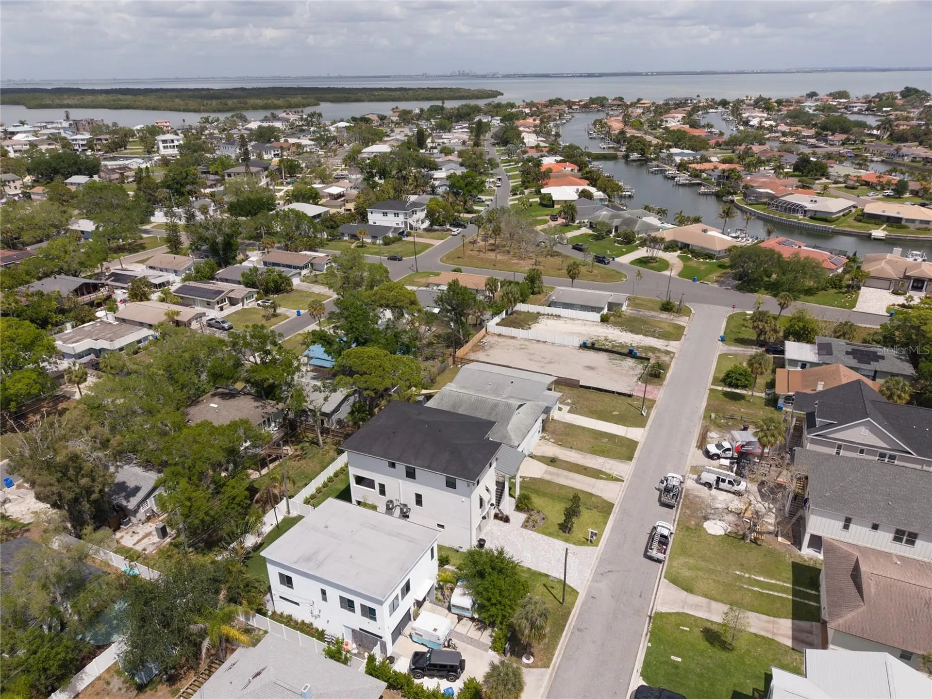 1851 Mississippi Avenue NE St Petersburg FL 33703