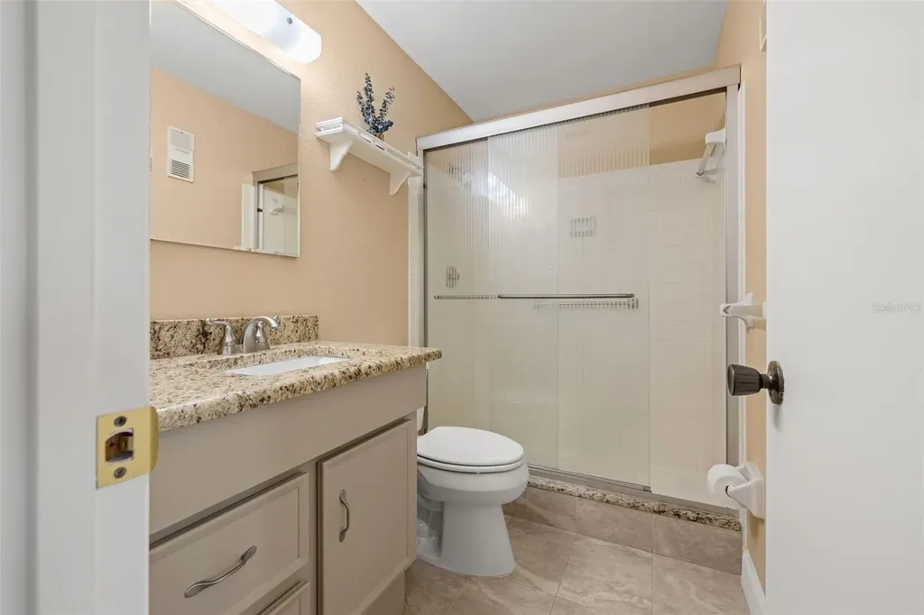 6070 80th Street N St Petersburg FL 33709