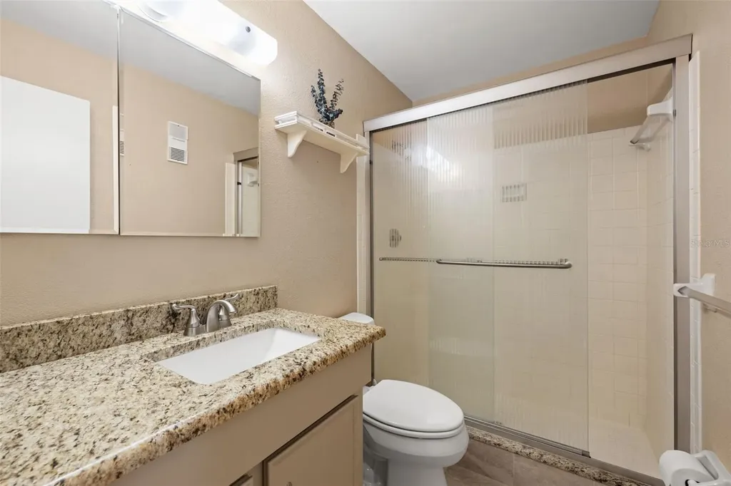 6070 80th Street N St Petersburg FL 33709