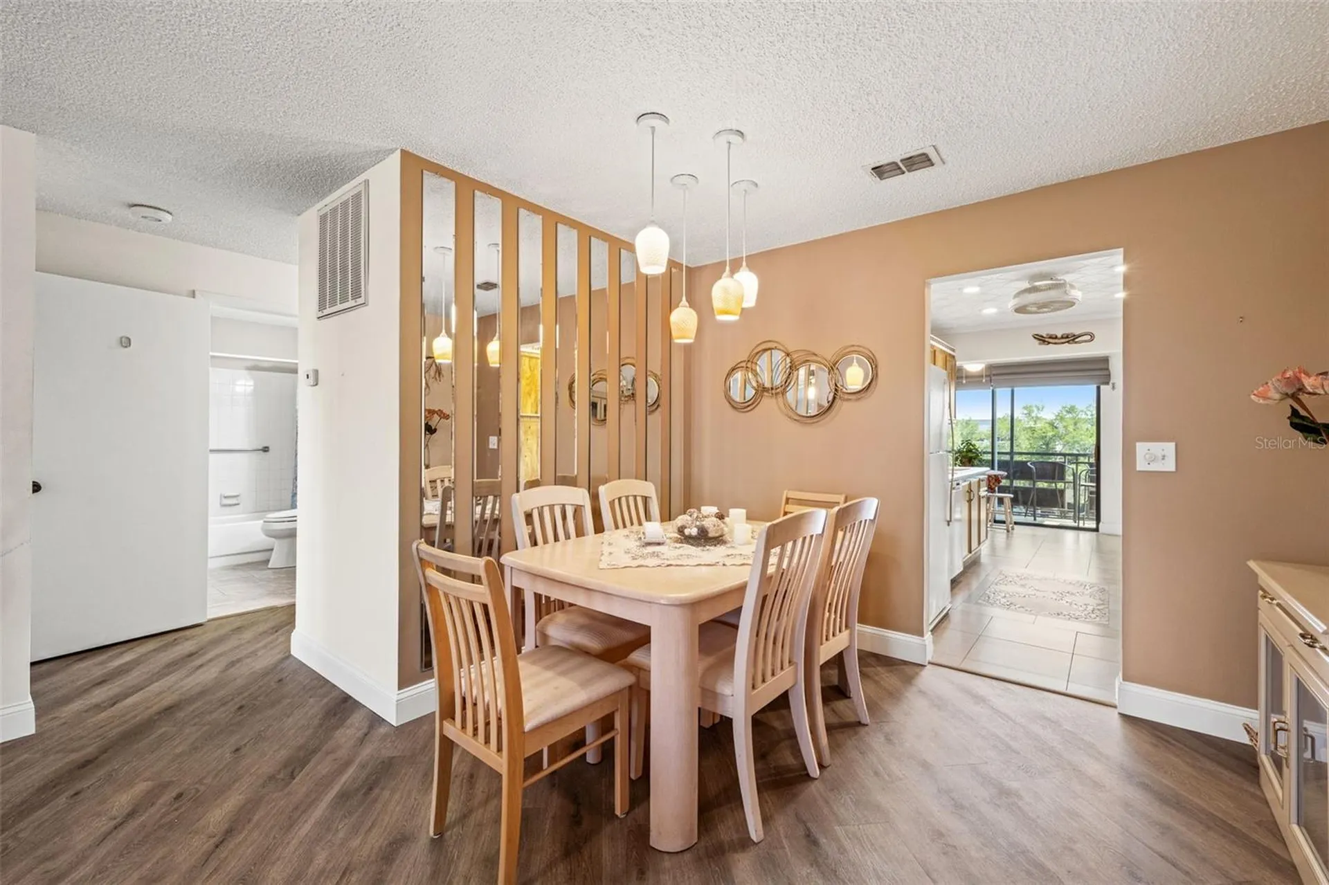 6070 80th Street N St Petersburg FL 33709