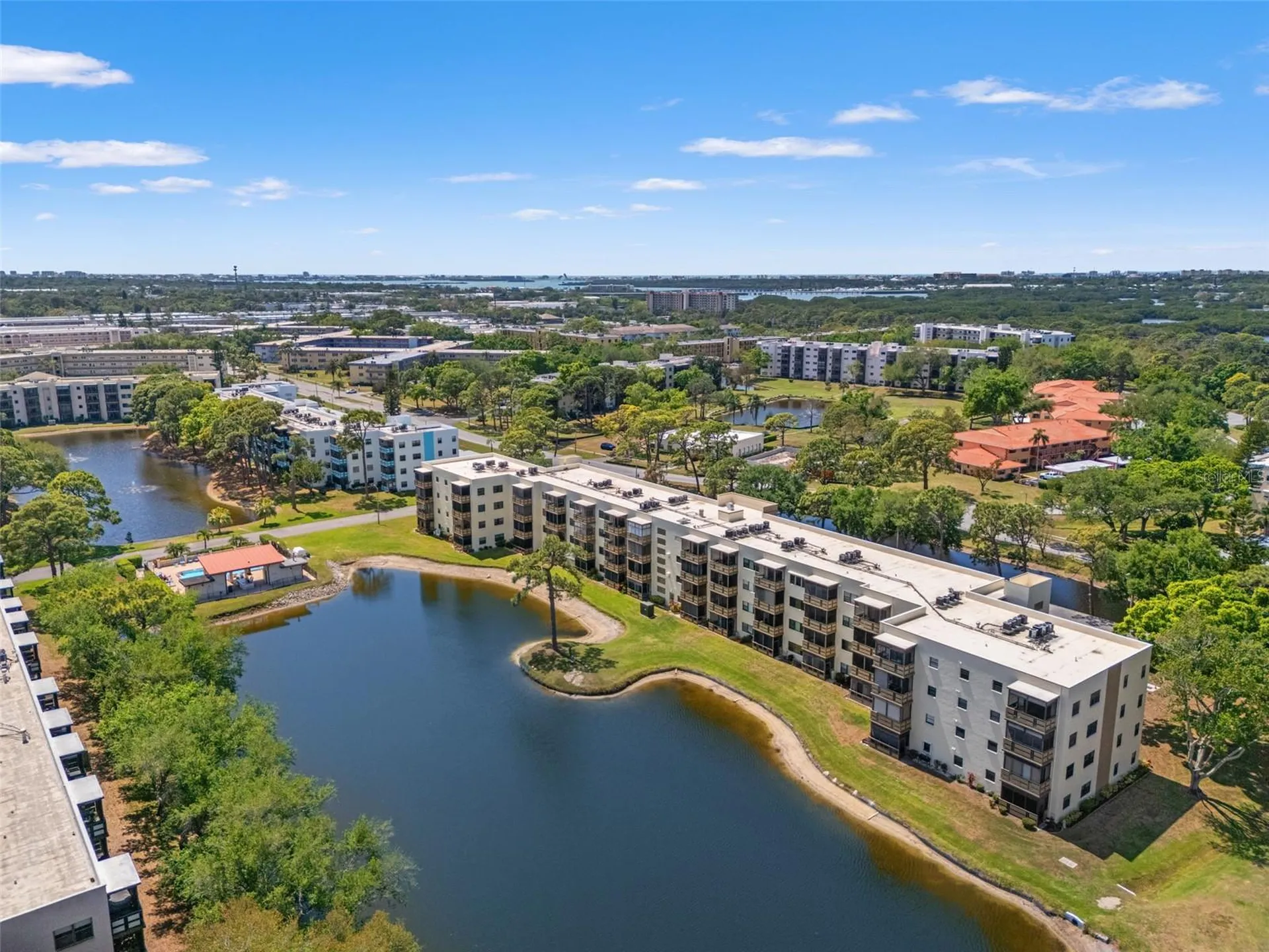 6070 80th Street N St Petersburg FL 33709