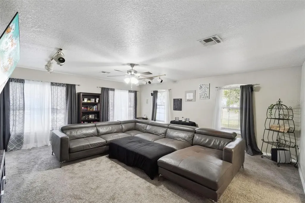 5381 Alligator Lake Road St Cloud FL 34772