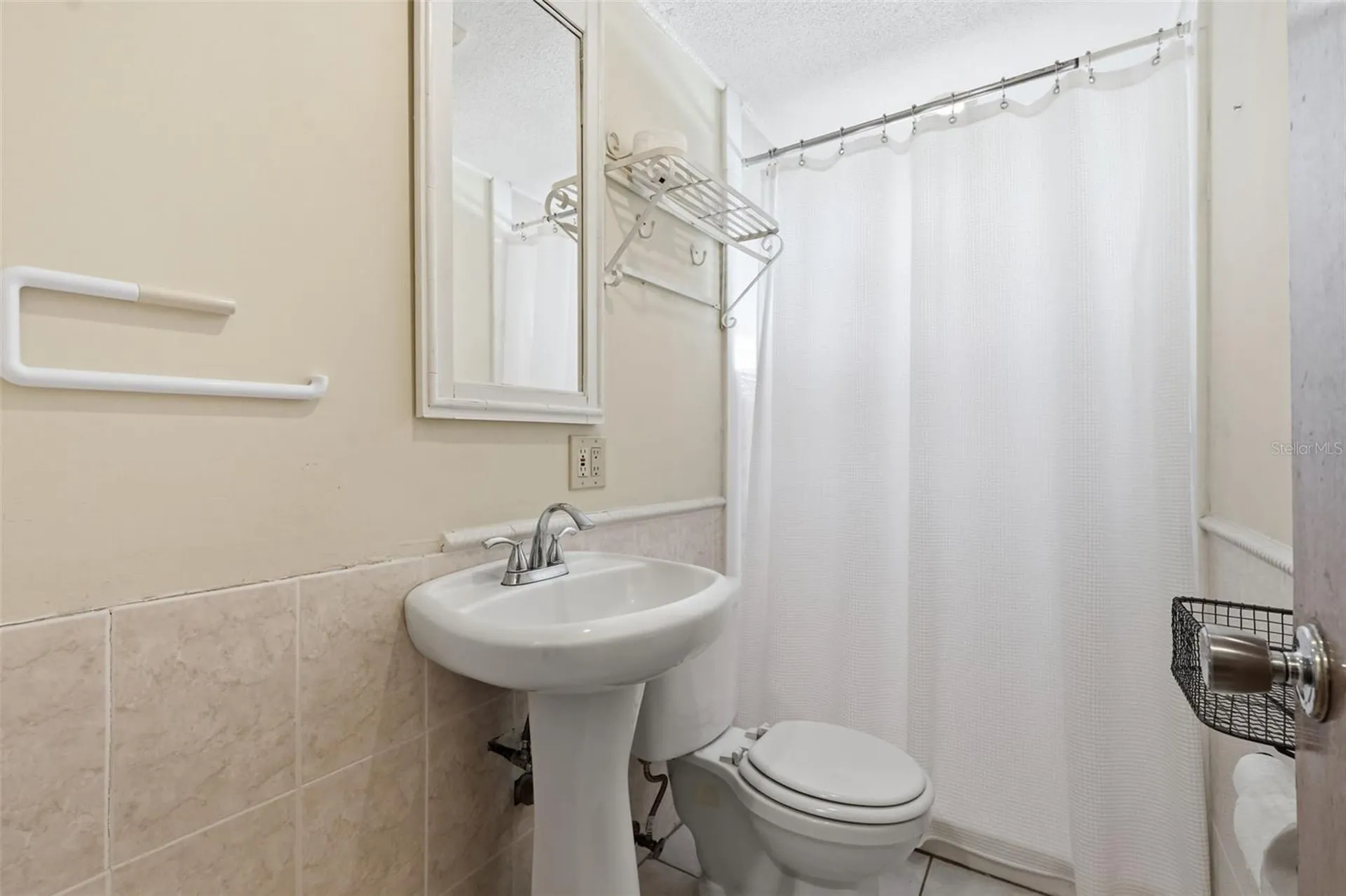 3226 Fairmount Drive Holiday FL 34691