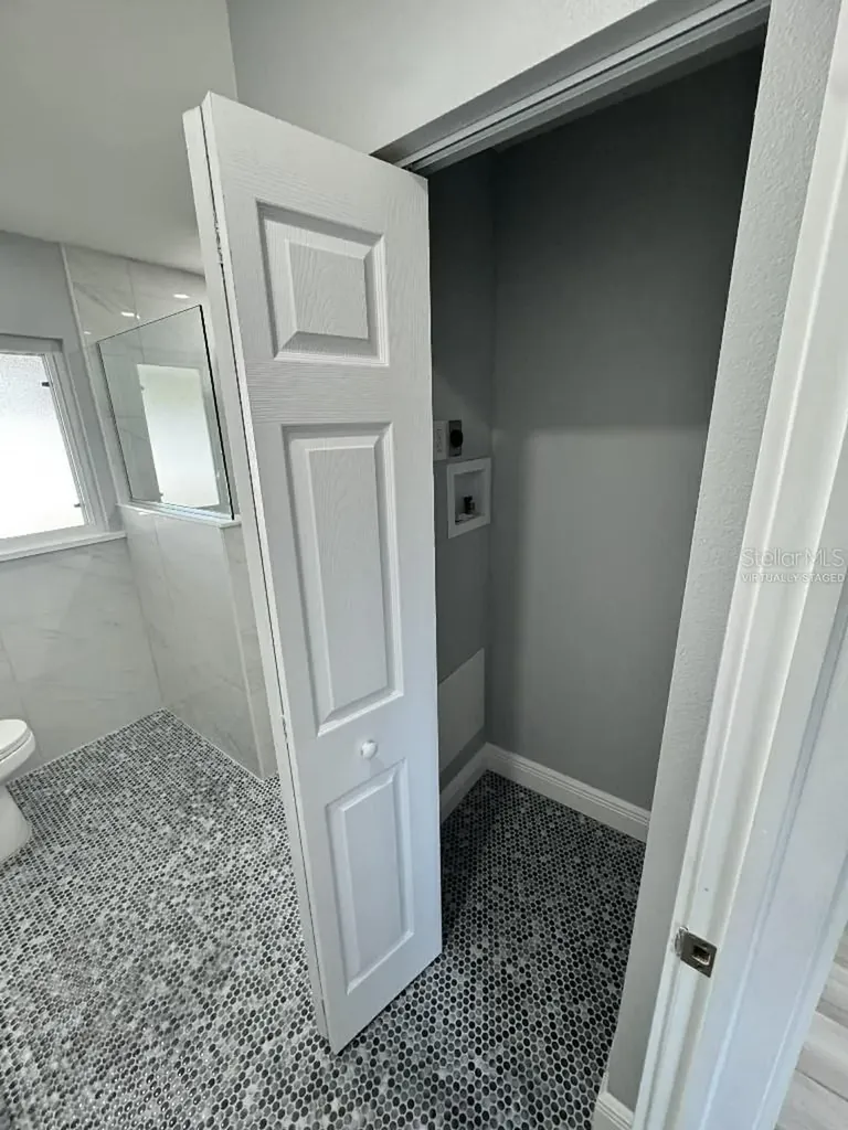 2917 Michigan Street Sarasota FL 34237