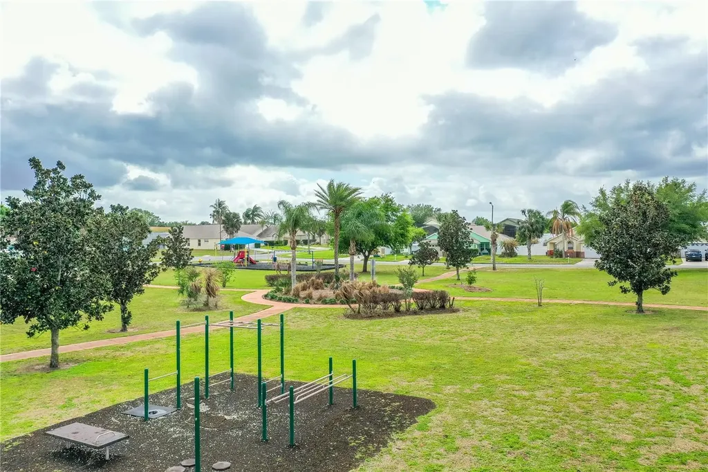 2551 Oneida Loop Kissimmee FL 34747