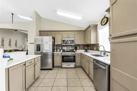 2551 Oneida Loop Kissimmee FL 34747