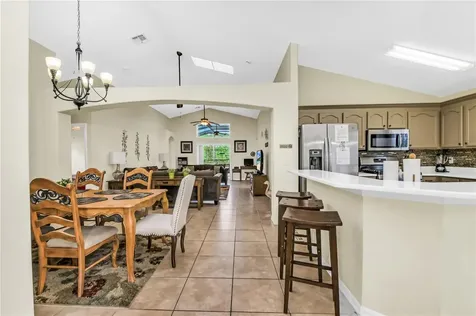 2551 Oneida Loop Kissimmee FL 34747