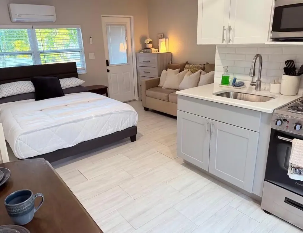 1214 Bay Pine Boulevard Indian Rocks Beach FL 33785