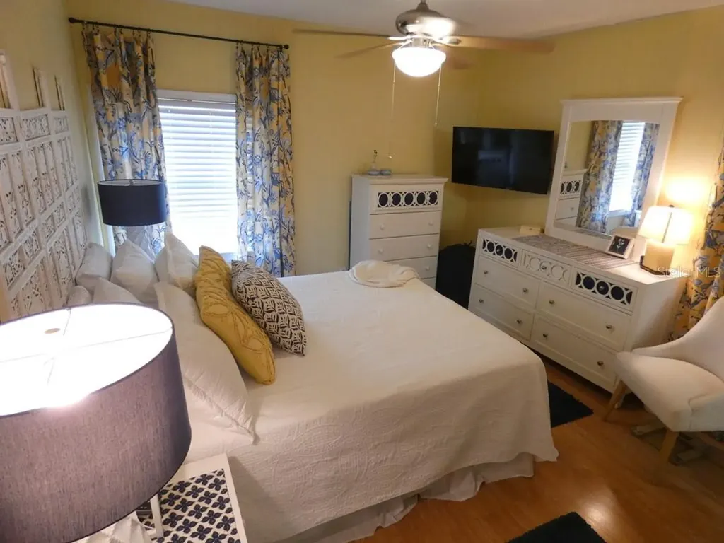 9790 66th Street N Pinellas Park FL 33782