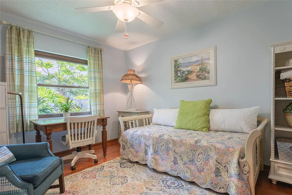 6104 Schooner Way Tampa FL 33615